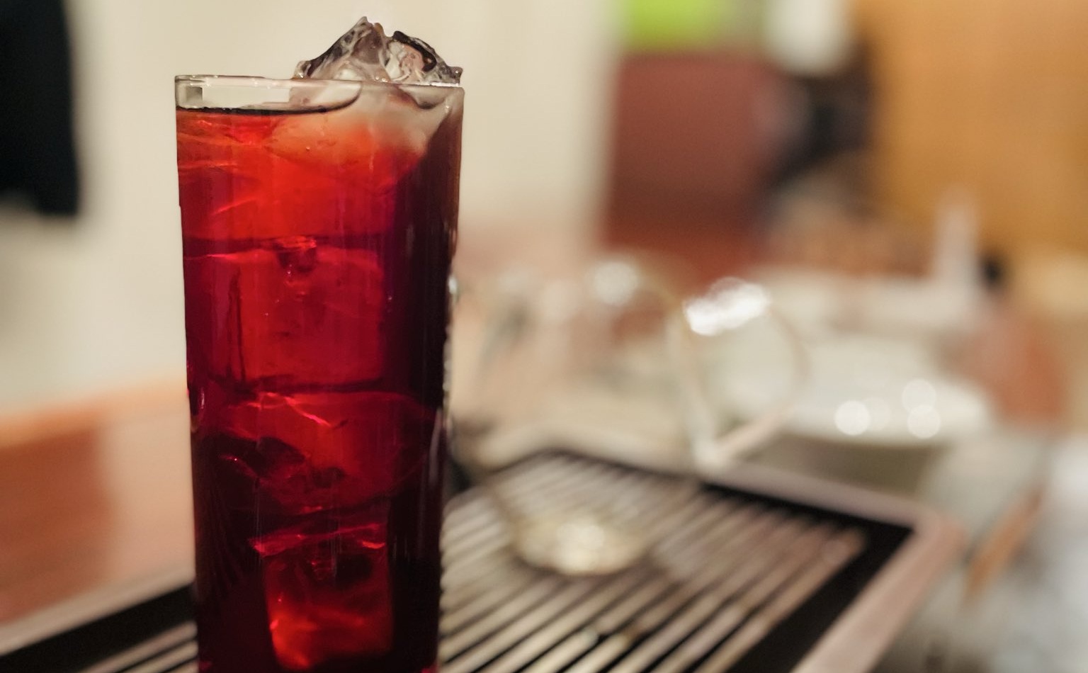 鳳凰単叢蜜蘭香カシスウーロン